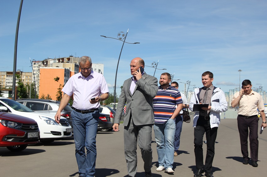 Подрядчикам Канавинского района дали несколько дней на устранение замечаний по уборке улиц  - фото 1