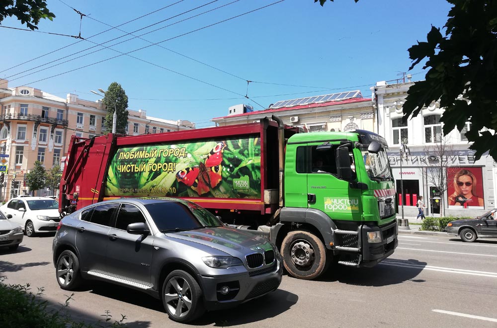 Кто отвечает за мусорные контейнеры в Ростове-на-Дону