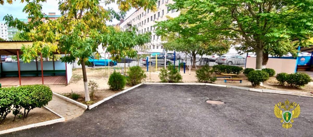 В Волгодонске по требованию прокуратуры восстановили площадку в детсаду - фото 1