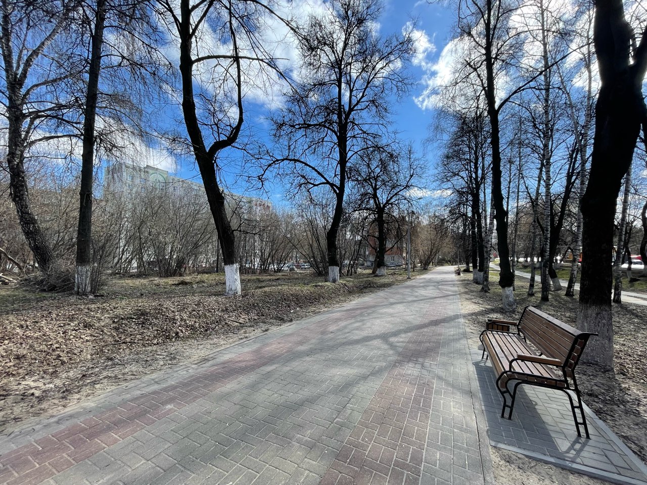 Новый тротуар построят на улице 40 лет Победы в Нижнем Новгороде