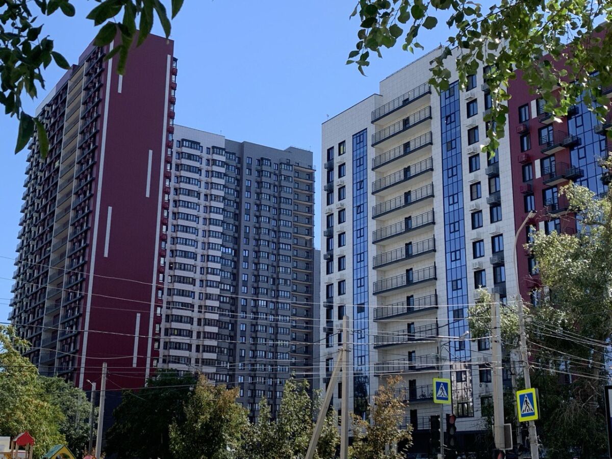 Куц: высокий уровень нераспроданного жилья на Дону спадет к 2028-2029 гг. - фото 1