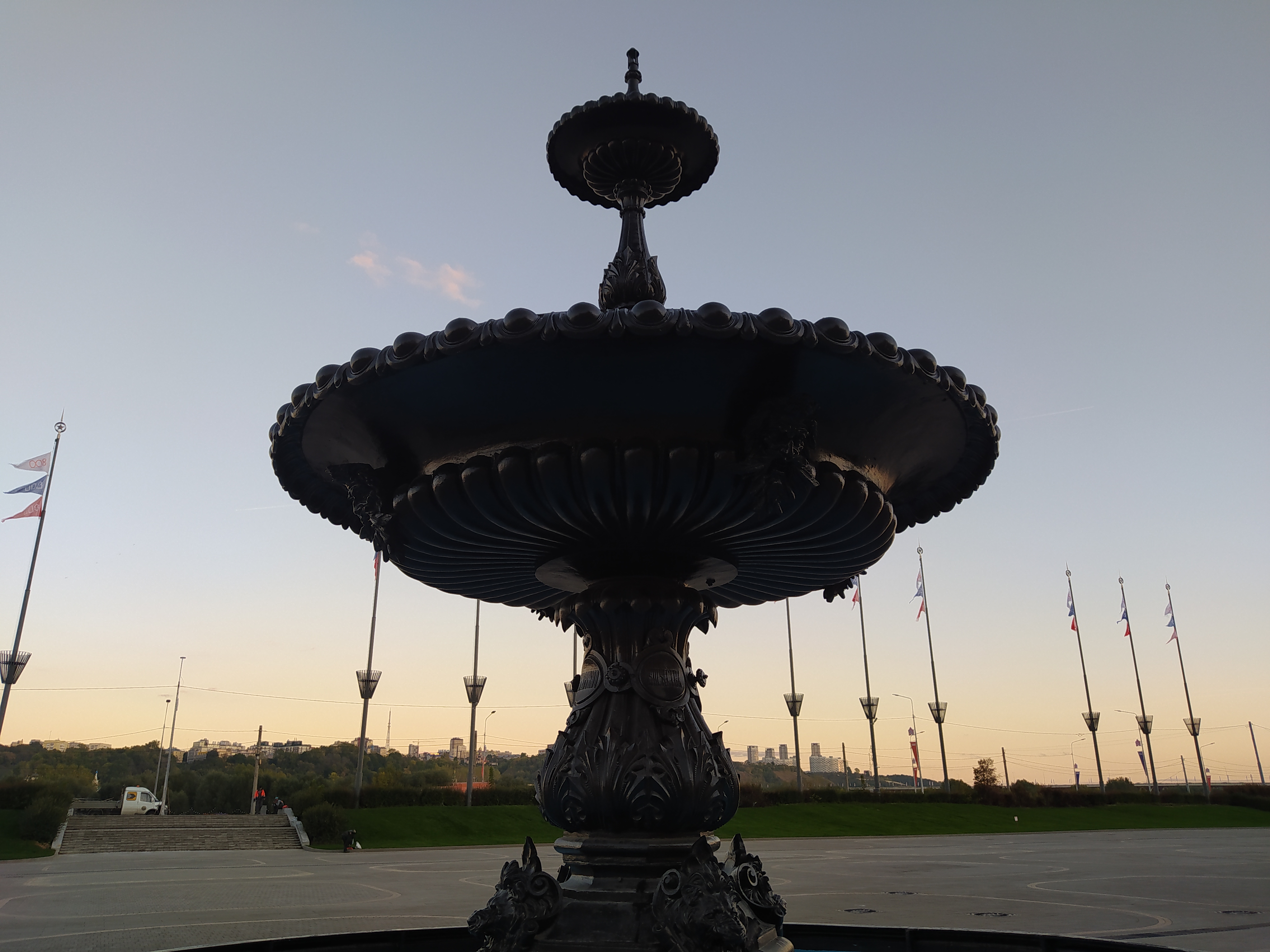 Чугунный фонтан запустили на Нижегородской ярмарке - фото 1